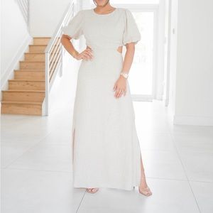 Linen long maxi dress with puffy sleeves